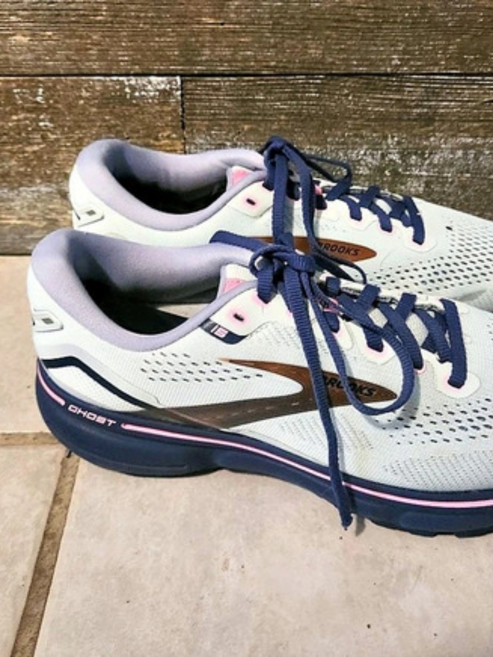 Brooks Ghost Athletic Shoes Gray & Pink US 9 B